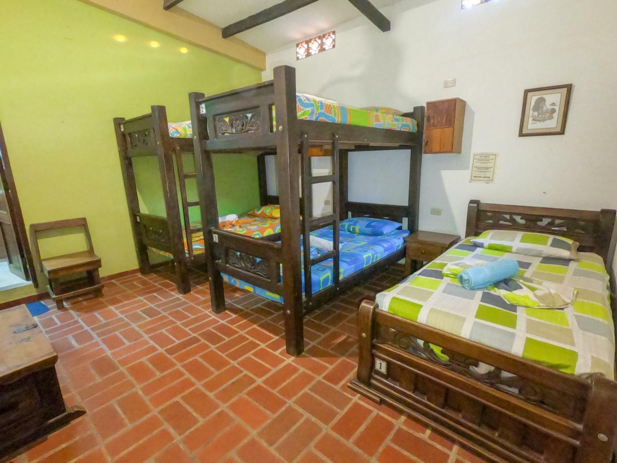 Hostal La Casa De Felipe Hostel ตากังกา ภายนอก รูปภาพ